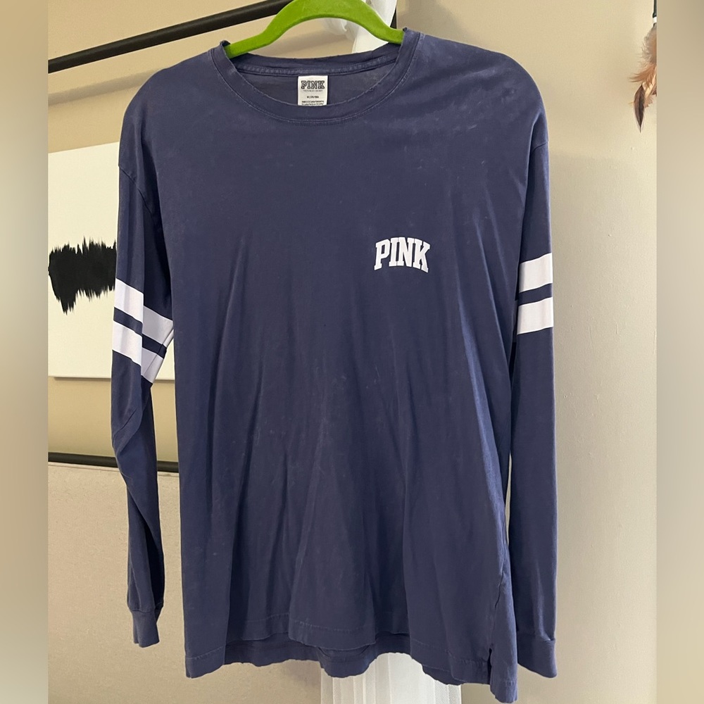 Victoria’s Secret PINK long sleeved campus tee